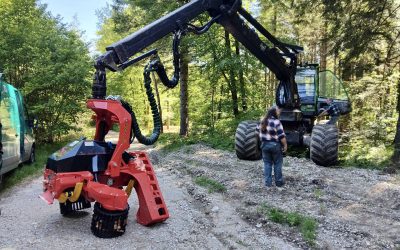 Des têtes SP Maskiner installées sur vos abatteuses JOHN DEERE ou KOMATSU